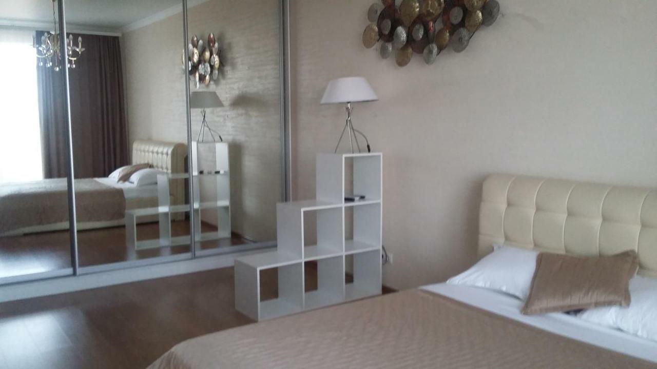 Apart Arcadia Kadorr 8 Odessa Extérieur photo